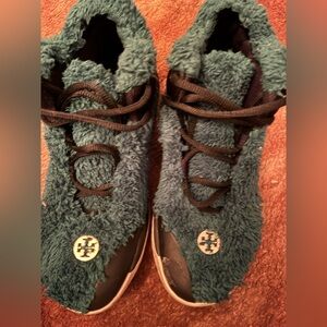 Handmade Sherpa Green Sneakers
